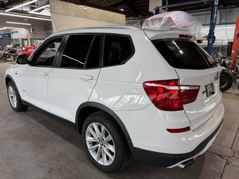 Used 2016 BMW X3 xDrive28i AWD/4WD image 2