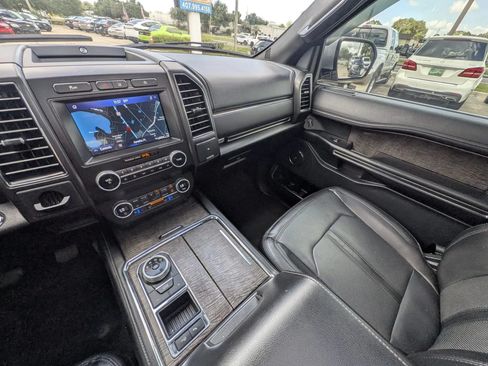 Used 2021 Ford Expedition Max Limited RWD image 14