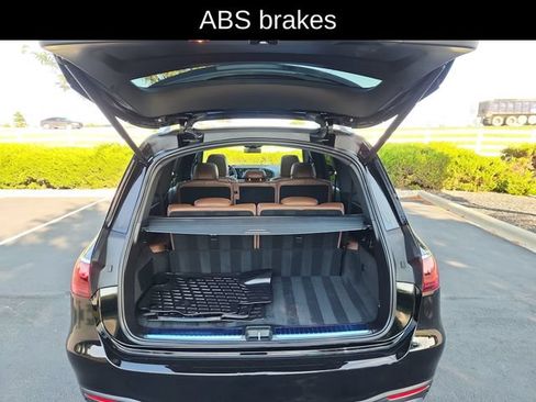 Used 2025 Mercedes-Benz GLS 450 4MATIC image 31