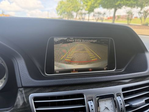 Used 2016 Mercedes-Benz E 350 Sedan image 38