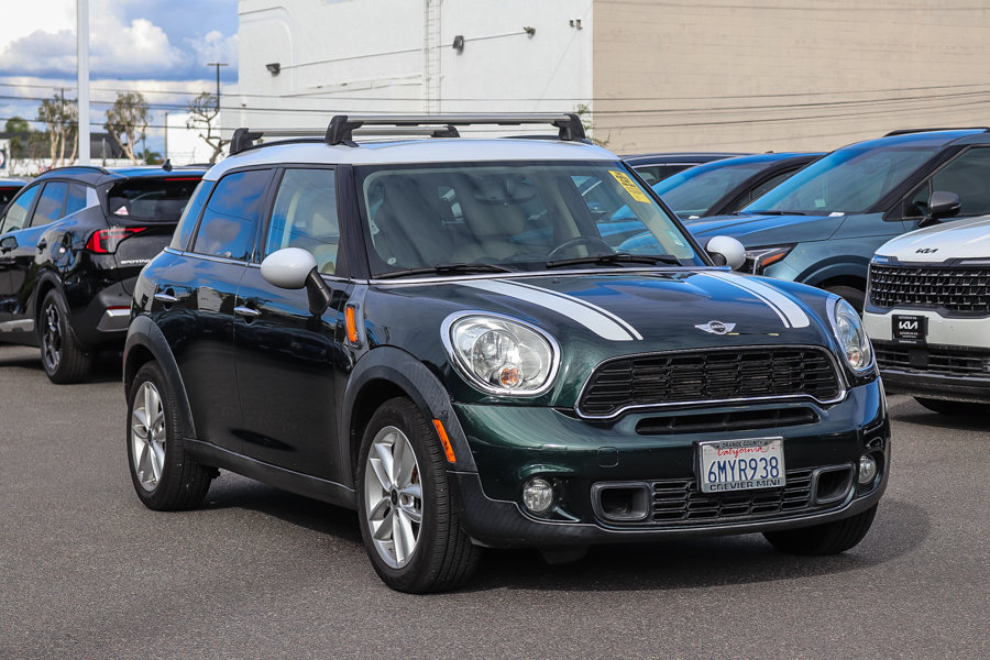 Used 2011 MINI Cooper Countryman S FWD image 3