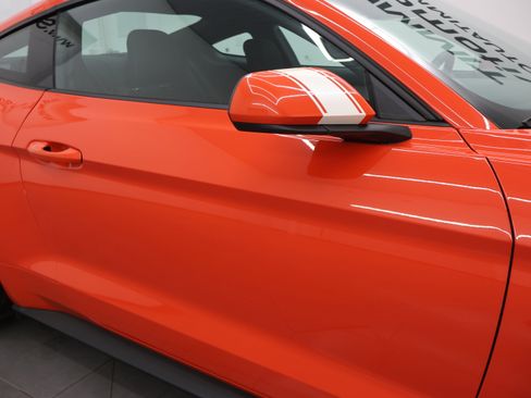 Used 2015 Ford Mustang Coupe w/ Equipment Group 051A RWD image 21