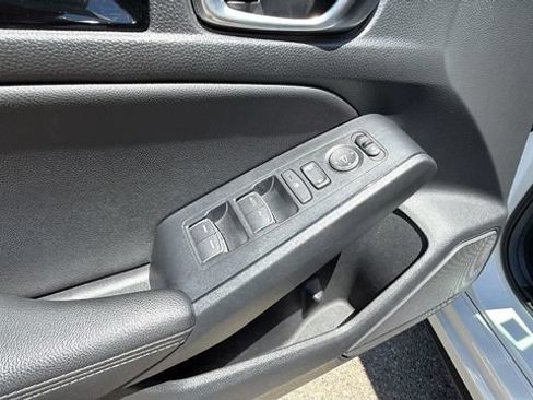 Used 2024 Honda Civic EX-L image 18
