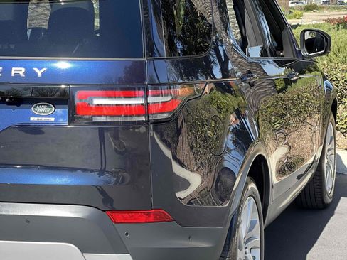 Used 2019 Land Rover Discovery HSE image 56