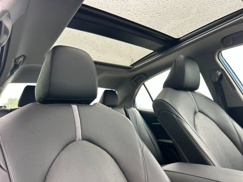 Used 2019 Toyota Camry XSE w/ Driver Assist Package FWD image 15