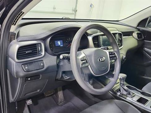 Used 2020 Kia Sorento L FWD image 10