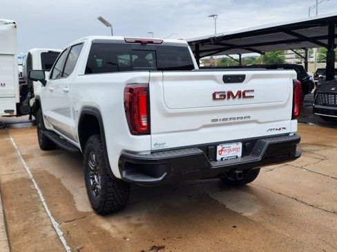 New 2026 GMC Sierra 1500 AT4X image 5