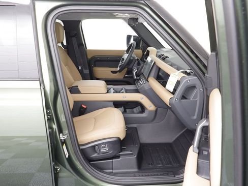 New 2026 Land Rover Defender 130 S image 21