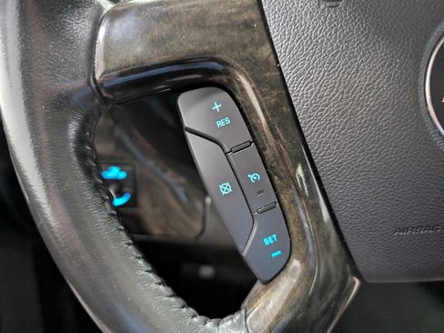 Used 2014 Chevrolet Express 1500 AWD image 23