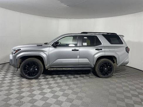 New 2026 Toyota 4Runner 4WD image 4