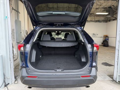 Used 2025 Toyota RAV4 XLE image 31