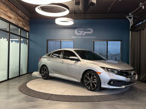 Used 2021 Honda Civic Sport image 1