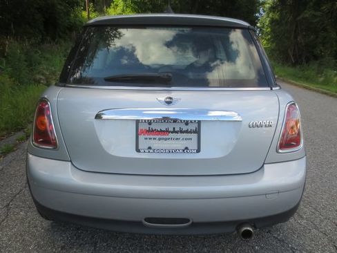 Used 2009 MINI Cooper Hardtop FWD image 6