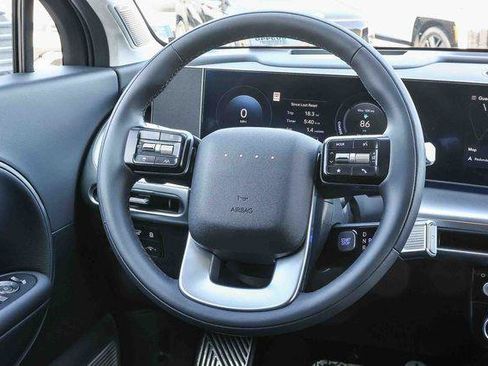 New 2026 Hyundai Ioniq 9 Calligraphy AWD/4WD image 16