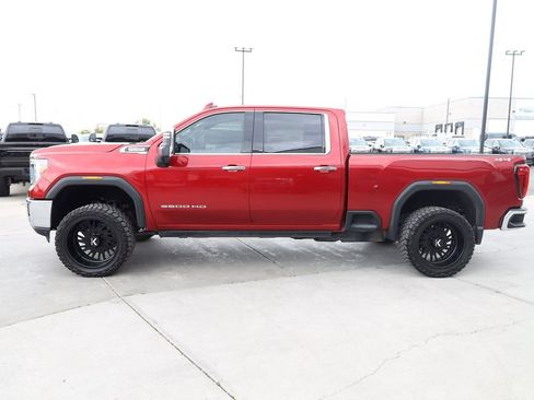 Used 2021 GMC Sierra 3500 SLT w/ SLT Convenience Package image 3