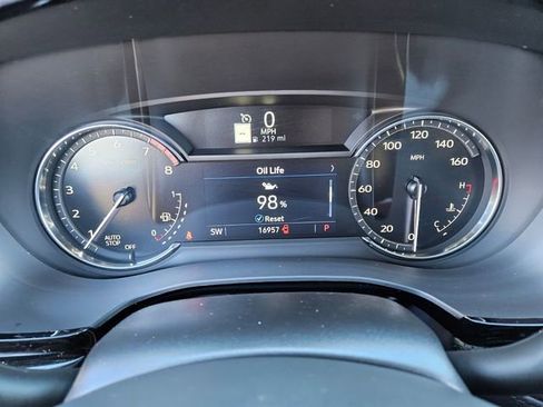 Used 2025 Cadillac XT5 Premium Luxury FWD image 28