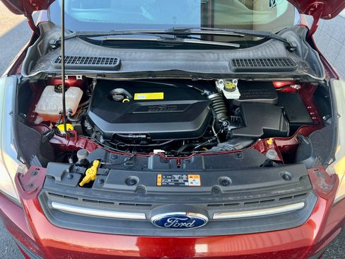 Used 2014 Ford Escape SE image 8