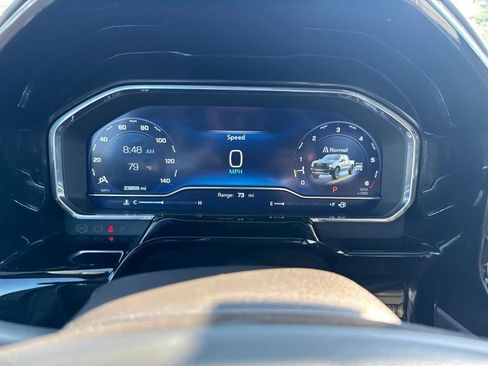 Used 2024 Chevrolet Silverado 1500 ZR2 w/ Technology Package AWD/4WD image 34
