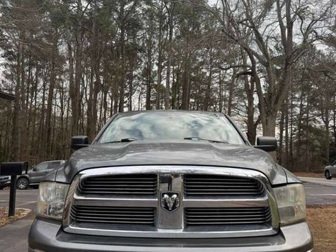 Used 2012 RAM 1500 Big Horn w/ Remote Start & Security Group image 9