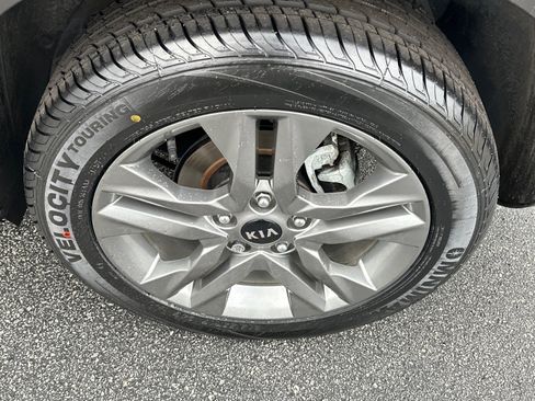 Certified 2021 Kia Seltos S image 15