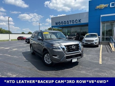 Used 2022 Nissan Armada SV image 1