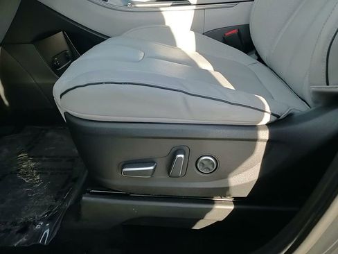 Used 2023 Hyundai Palisade SEL w/ Cargo Package image 13