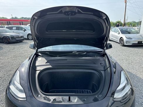 Used 2020 Tesla Model Y Long Range AWD/4WD image 26