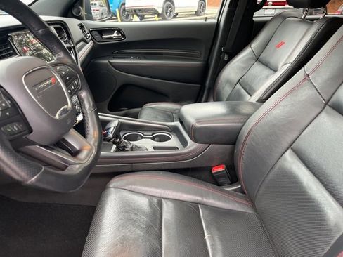 Used 2023 Dodge Durango GT image 9