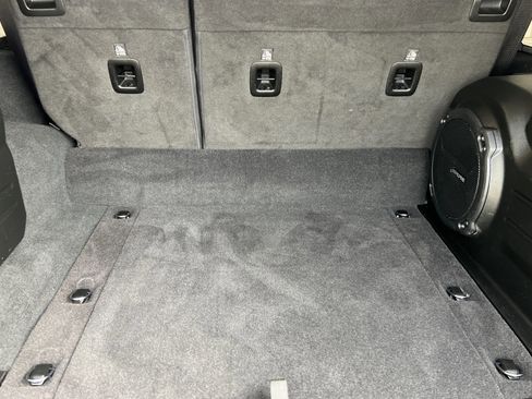 Used 2023 Jeep Wrangler Sahara image 14