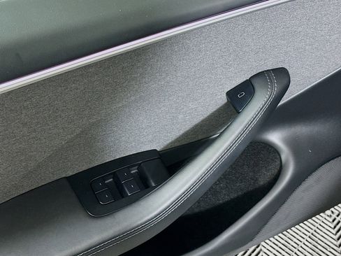 Used 2024 Tesla Model 3 Standard Range RWD image 15