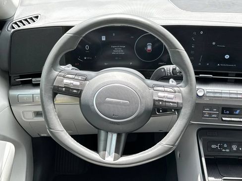 Certified 2024 Hyundai Kona SEL w/ Convenience Package FWD image 23