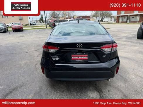 Used 2023 Toyota Corolla LE FWD image 4