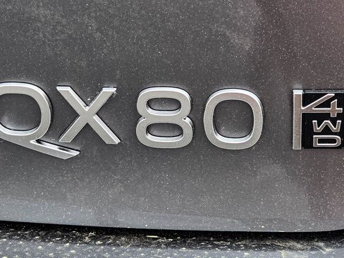 New 2026 INFINITI QX80 Luxe image 9