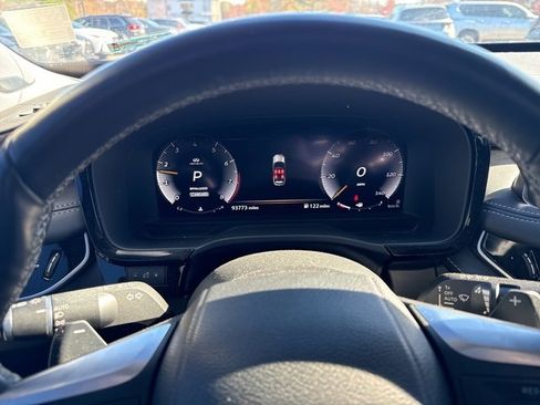 Used 2023 INFINITI QX60 Sensory w/ Cargo Package image 8