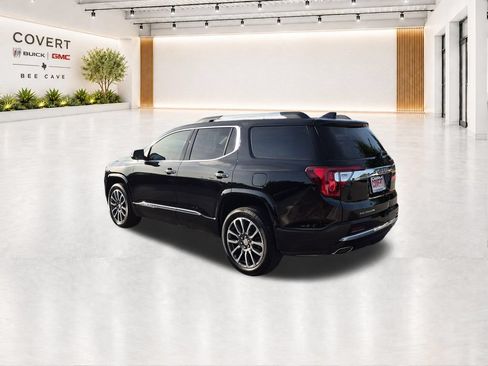 Used 2021 GMC Acadia Denali w/ Denali Technology Package FWD image 10