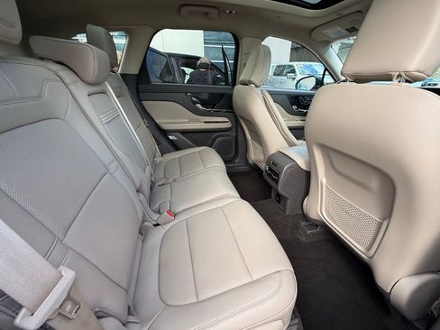 Used 2022 Lincoln Corsair Reserve w/ Equipment Group 201A image 14