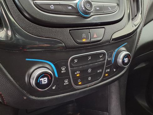 Used 2022 Chevrolet Equinox RS FWD image 5