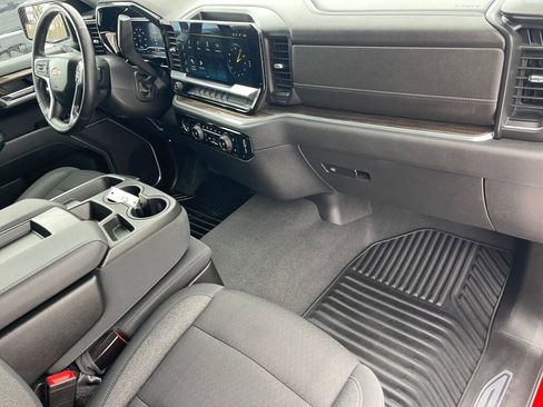 Used 2022 Chevrolet Silverado 1500 LT image 22