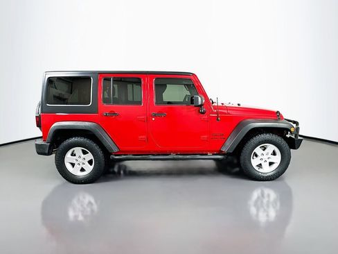 Used 2018 Jeep Wrangler Unlimited Sport S AWD/4WD image 4