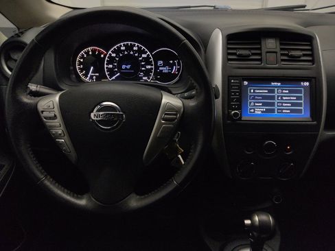 Used 2019 Nissan Versa Note SV FWD image 22