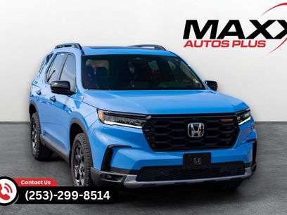 Used 2025 Honda Pilot TrailSport