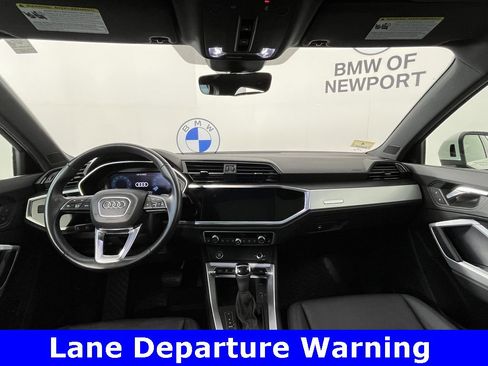 Used 2021 Audi Q3 2.0T Premium w/ Convenience Package image 11