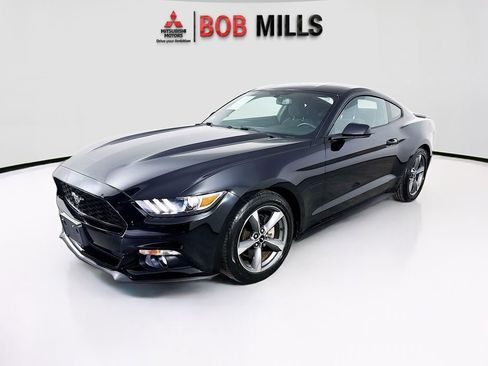 Used 2016 Ford Mustang Coupe w/ Equipment Group 051A image 3