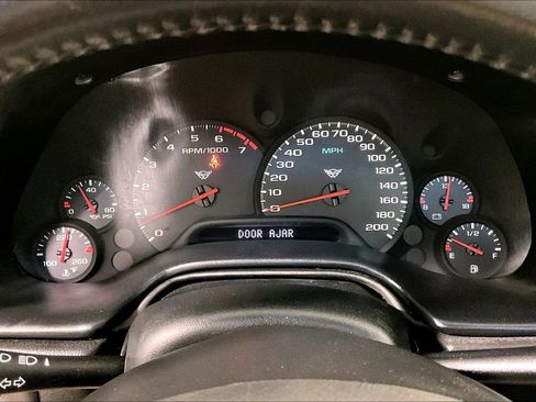 Used 2002 Chevrolet Corvette Coupe w/ Preferred Equipment Group2 image 14