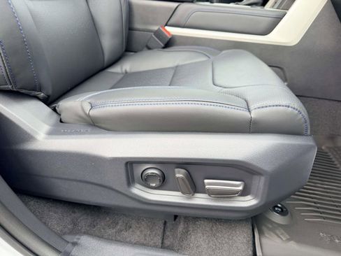 New 2026 Toyota Tundra Platinum AWD/4WD image 11