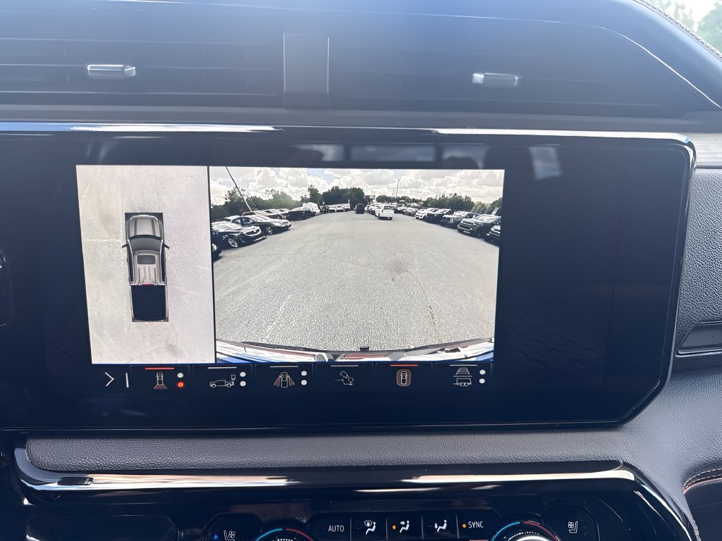 Used 2024 GMC Sierra 1500 AT4 w/ Technology Package AWD/4WD image 19