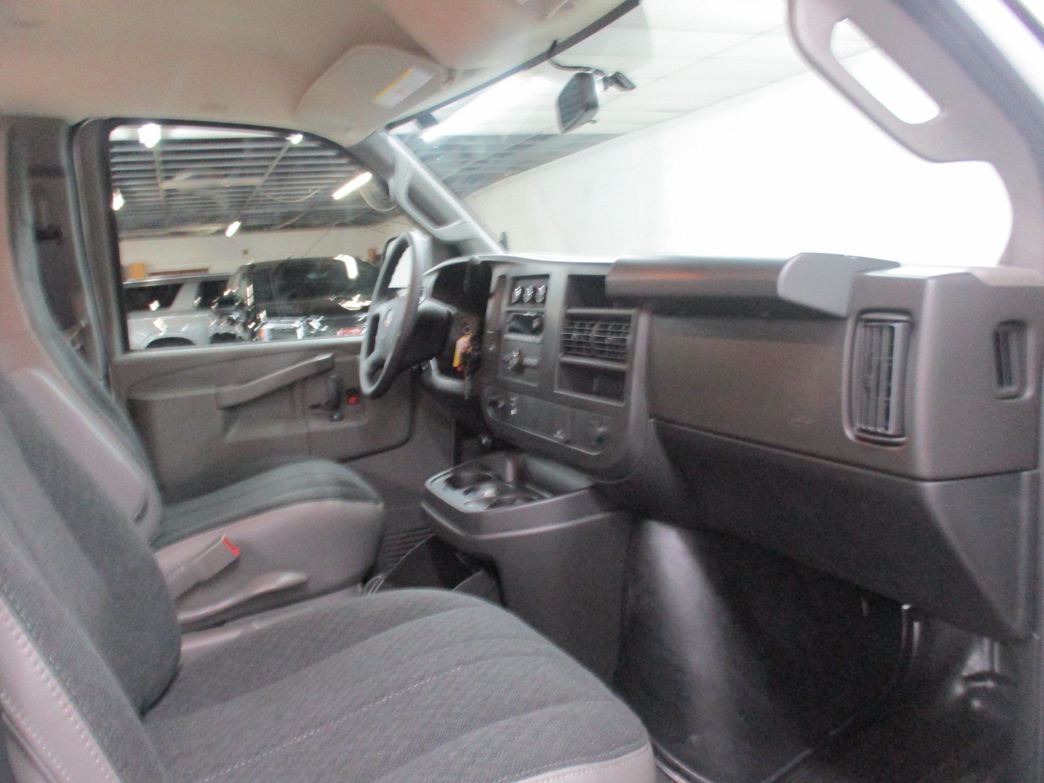 New 2026 GMC Savana 2500 w/ Driver Convenience Package RWD image 18