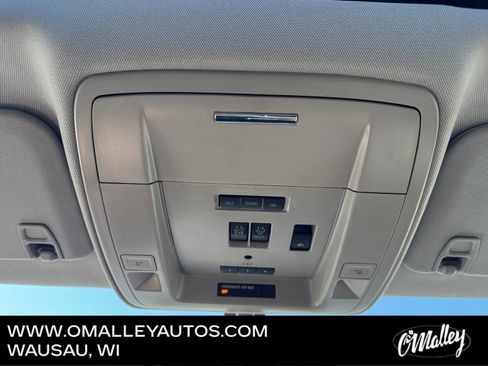 Used 2017 Chevrolet Silverado 1500 LTZ Z71 w/ LTZ Plus Package AWD/4WD image 24