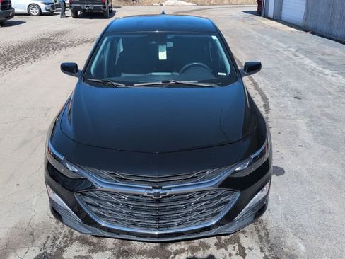 Used 2021 Chevrolet Malibu LT image 21