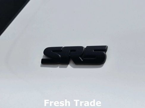 Used 2021 Toyota 4Runner SR5 AWD/4WD image 7